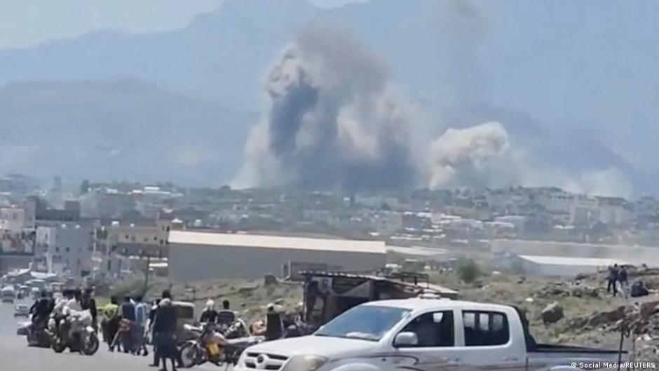 Houthis Claim Saudi Airstrikes Killed Civilians in Taiz Market