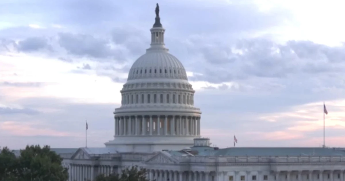 Senate Democrats Halt Stock Trade Ban Over Voter ID Rider