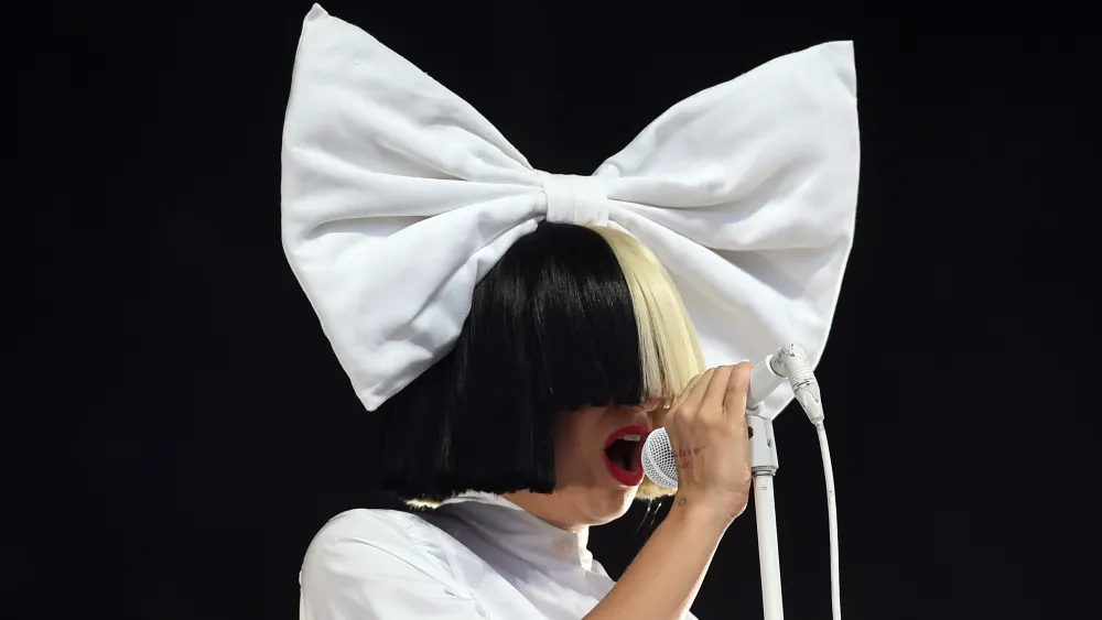 Sia Sells Half of Music Catalog to Pophouse for $180 Million