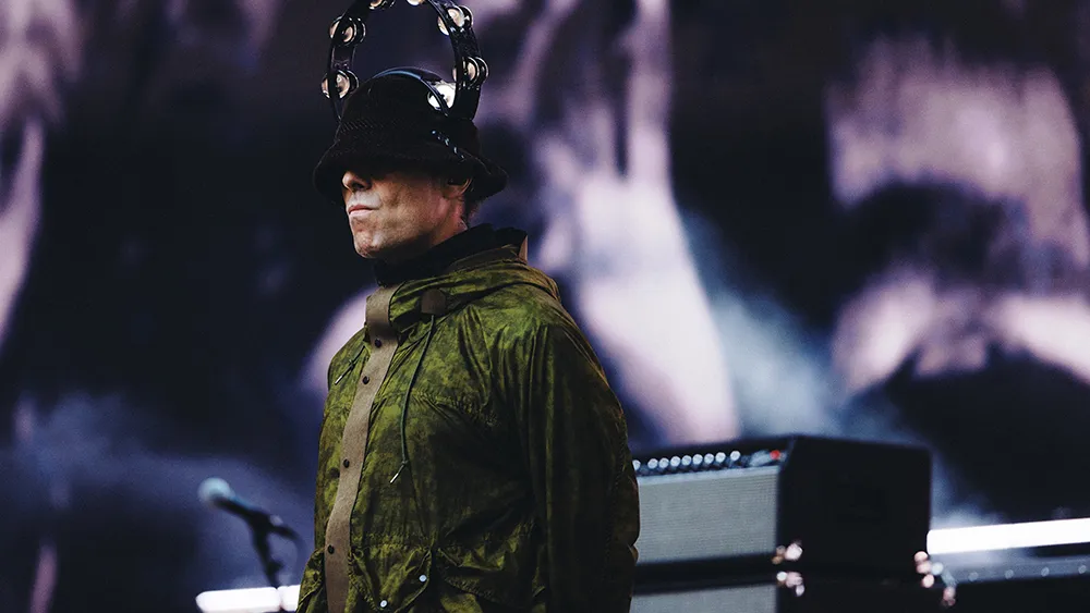 Oasis Documentary Directors Explain Low Key Reunion Between Gallagher Brothers