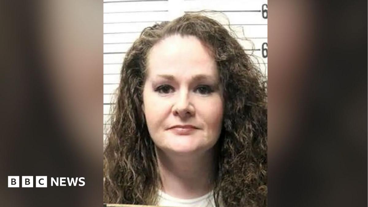 Tennessee Prison Chief Steps Down After Botched Execution of Christa Pike