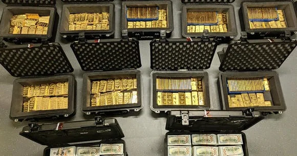 Ex‑CIA Official Confesses to $40 Million Gold Bar Fraud Scheme