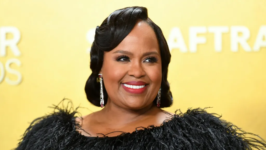 Natasha Rothwell Joins V’s “This Is Crazy!” NAMI Benefit in Los Angeles