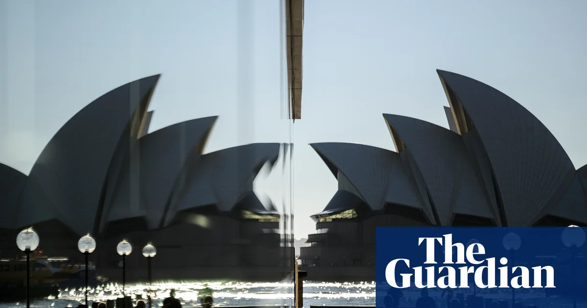 Sydney set to hit 33C in warmest start to spring since 1858