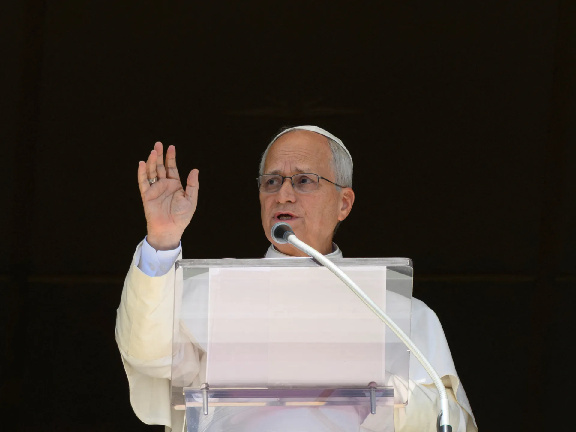 Pope Leo to Undergo Lung Nodule Surgery in Rome