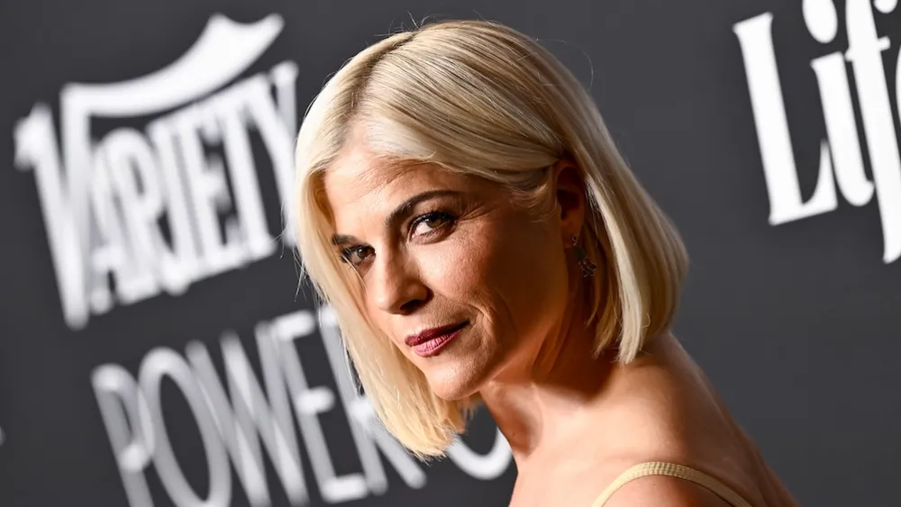 Selma Blair’s Rep Clarifies Intent After Flight Arrest