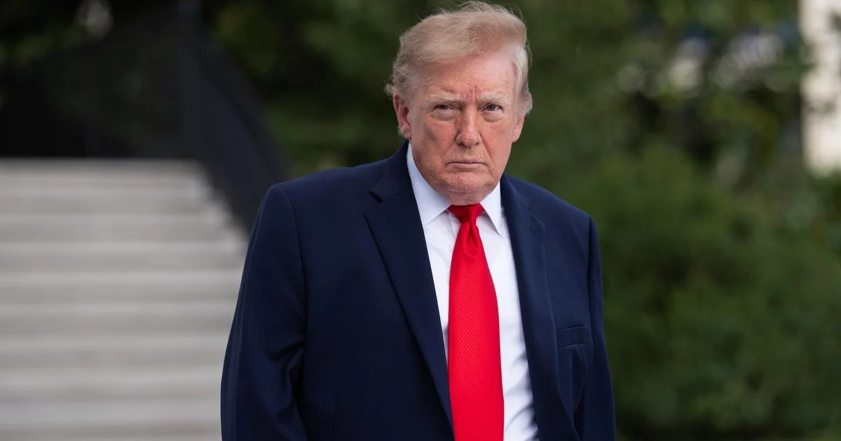 Trump Waives Tariffs on Major Russian Oil Buyers to Lower Prices