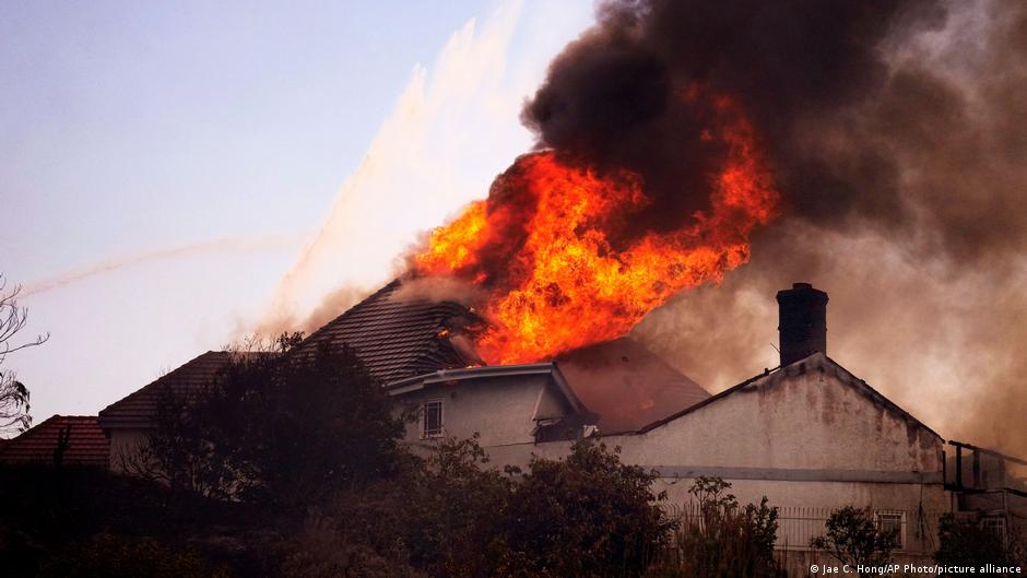 California Wildfires Reduce Luxury Homes to Ashes