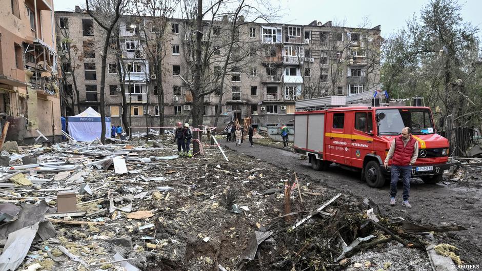 Zelenskyy warns Russia plans power cuts as Ukraine faces winter