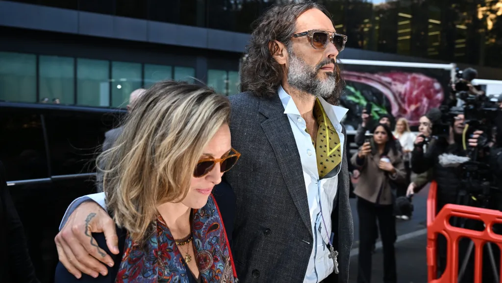 Russell Brand Urged Woman to Swap Numbers After Alleged Toilet Assault