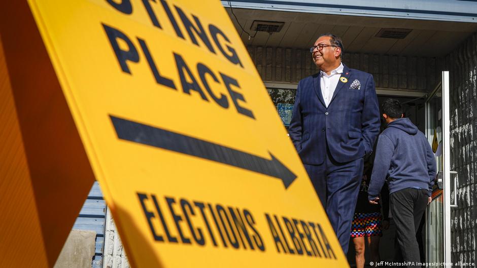 Alberta Considers Independence Referendum Amid Rising Tensions