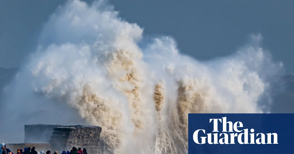 Storm Austen Set to Unleash 60mph Gales Across Southern England