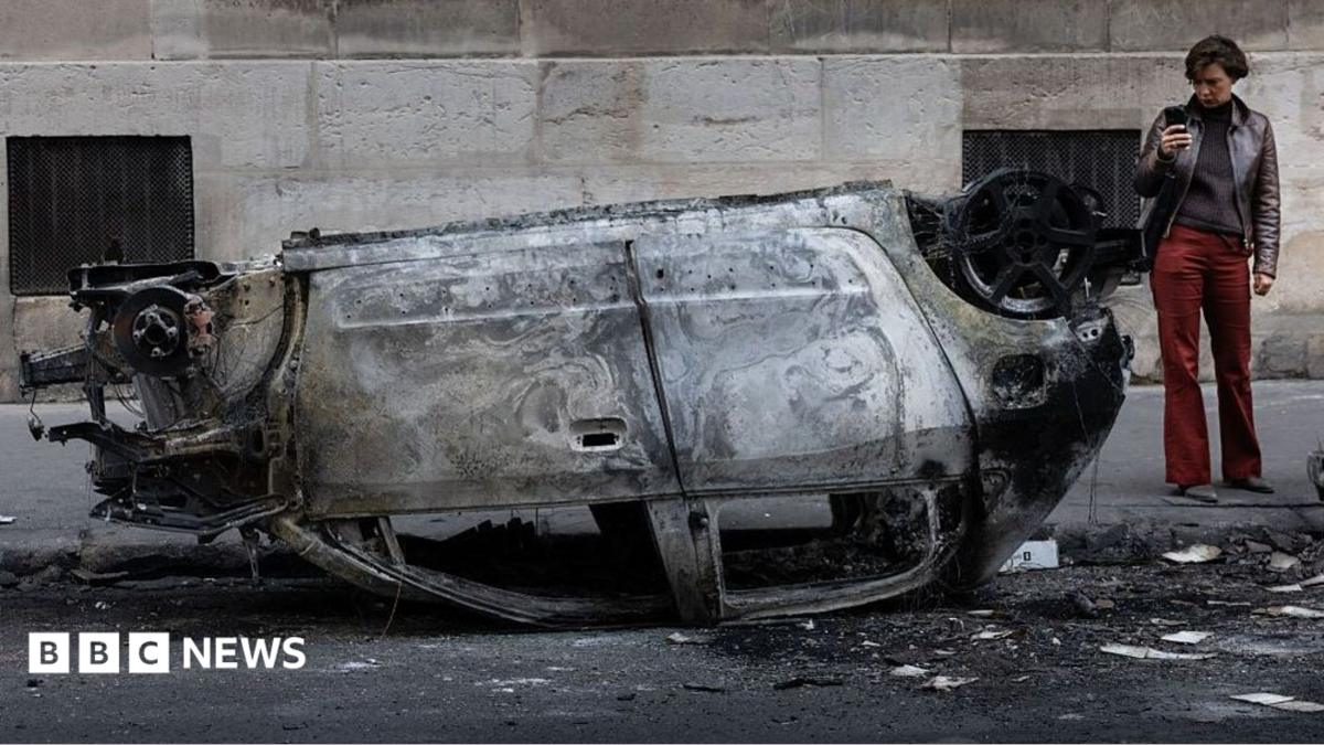 France Divided Over Blame and Lessons From the Weekend Riots