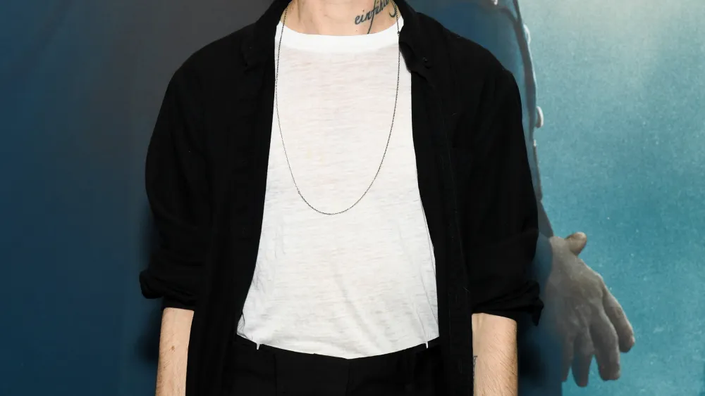 Asia Kate Dillon Seeks Customer Service Work After Acting Roles Decline