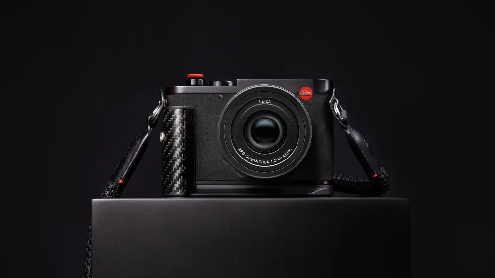 Leica Unveils $9,950 Q3 Camera Inspired by Formula 1 Racing