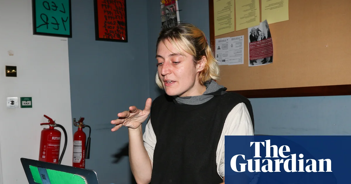 Volunteers Fight to Fill Wikipedia's Gaps on the Global Arms Trade