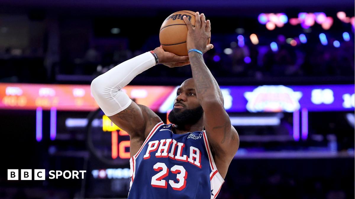 LeBron James Debuts with 14 Points as 76ers Upset Knicks