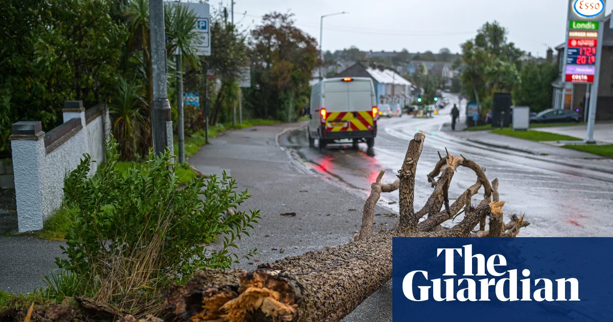 Thousands of homes lose power as Storm Austen hits southwest England