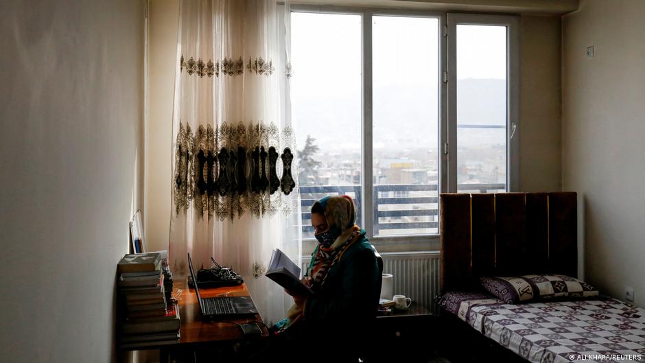 Afghan Women Face Loss of Last Higher Education Path After US Funding Cut