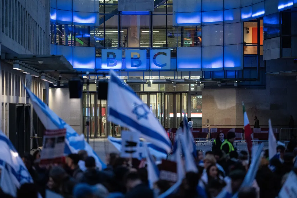 BBC Pays $530,000 Over Antisemitism Claim by Former Storyville Editor