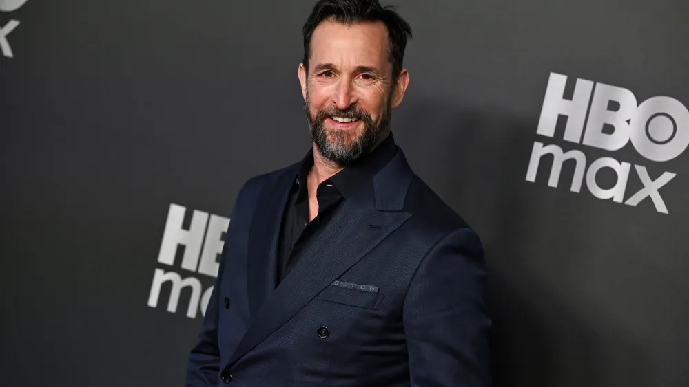 Noah Wyle Crowned People’s 2026 Sexiest Man Alive