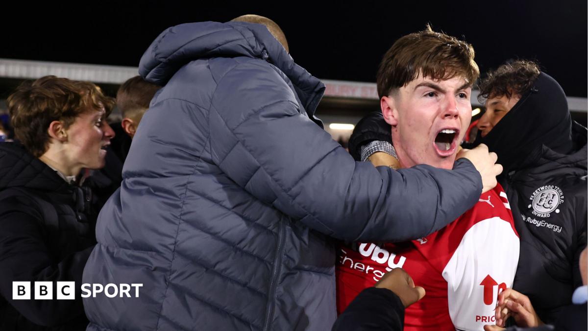 Fleetwood's Historic Night: Penalty Shootout Beats Arsenal