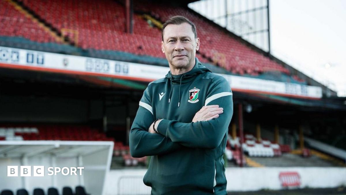 Can Glentoran Upset Coleraine in Ferguson’s First Match?