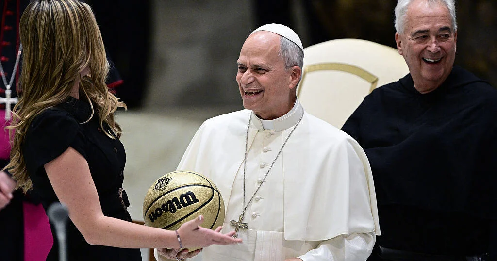 Pope Francis Welcomes Villanova and Notre Dame Basketball Teams to the Vatican
