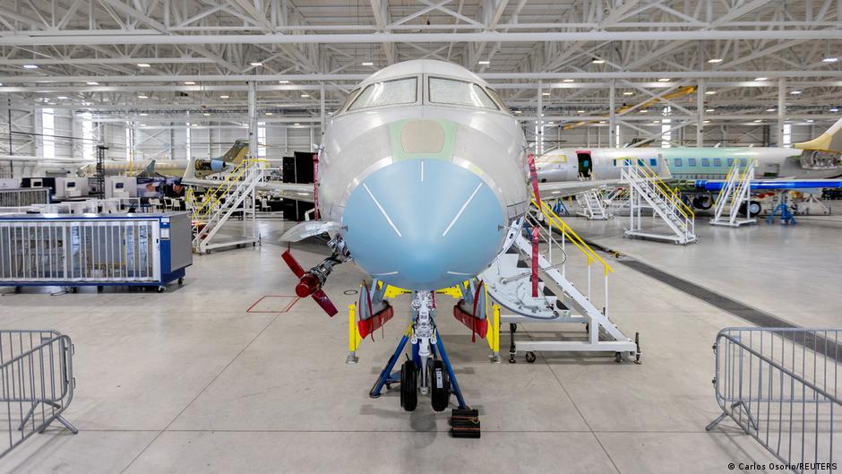 Trump Threatens to Block Bombardier Jets from US Market Over Production Rules