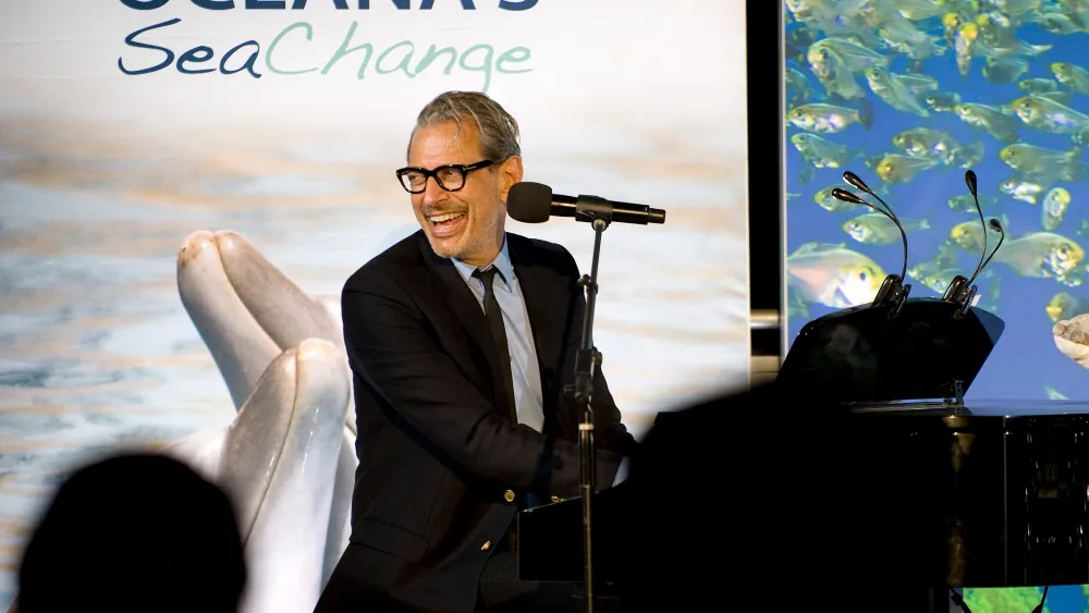 Jeff Goldblum Honored by Oceana and Hosts SNL UK Season 2 Premiere