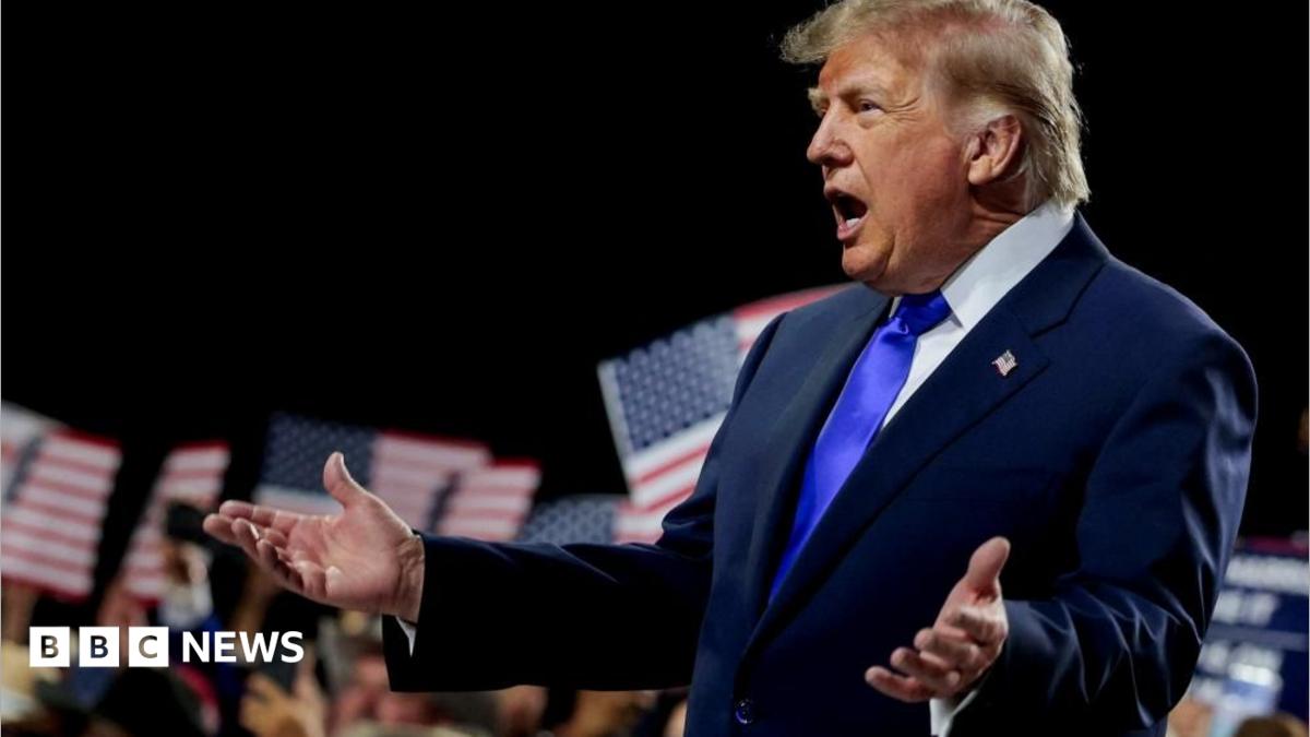 Trump promises $5,000 cash payout if GOP wins November elections
