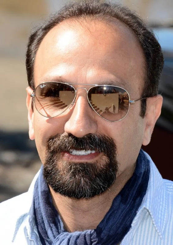 Cover image for Asghar Farhadi Slams Politicians and Media for Hate Over Differences