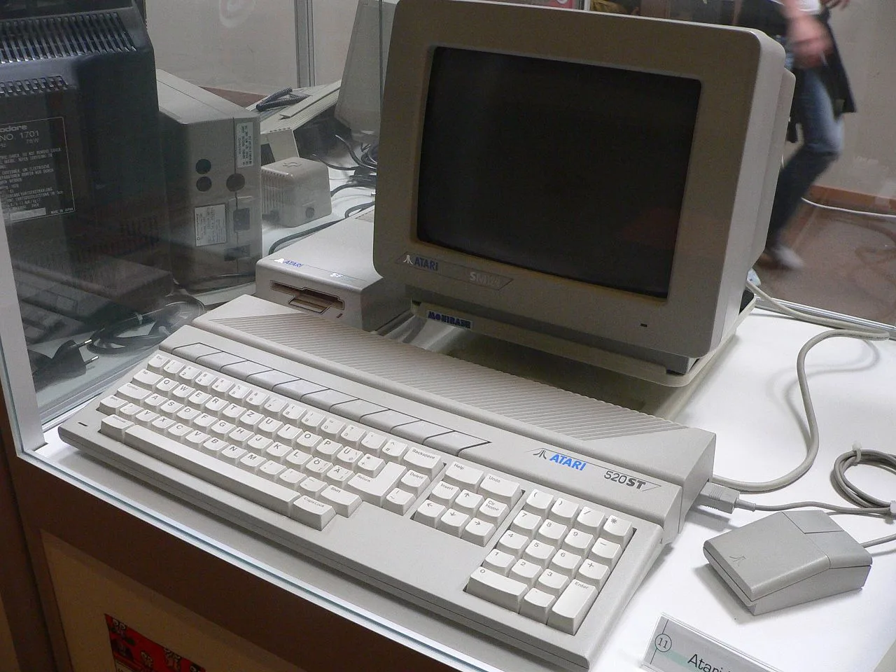 Cover image for Atari ST Public Floppy Database Now Open
