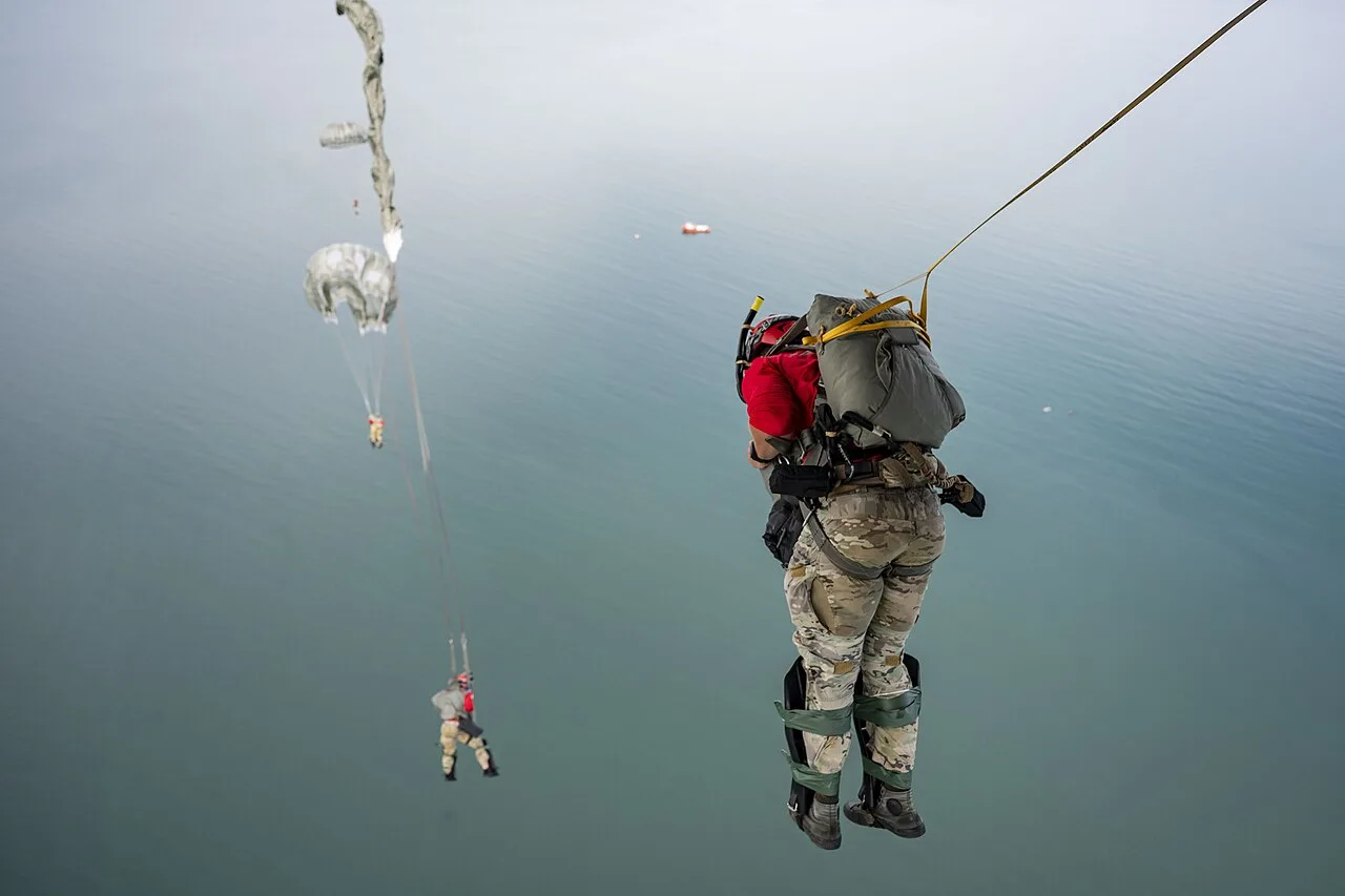 Cover image for Colombia Rescue Efforts
