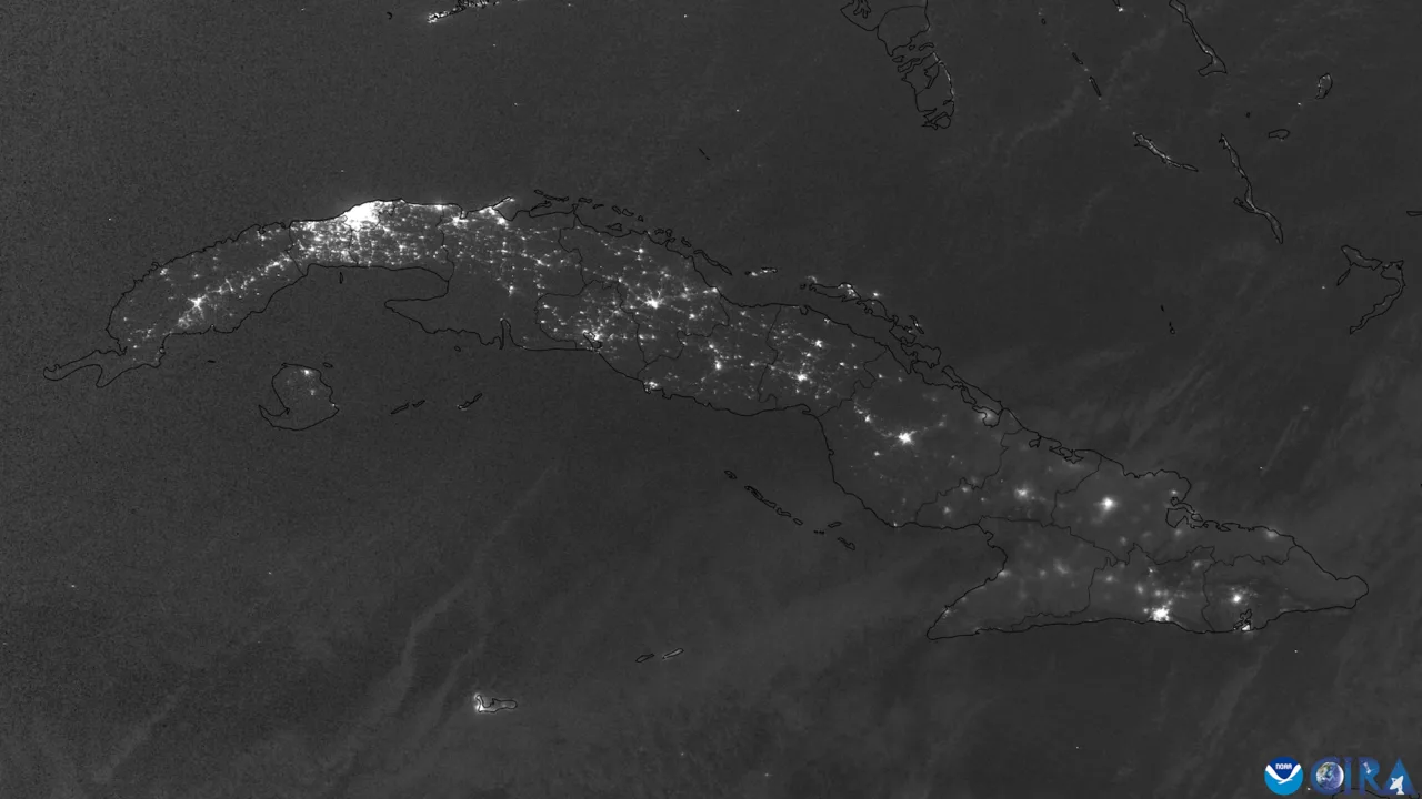 Cover image for Cuba Suffers Nationwide Blackout