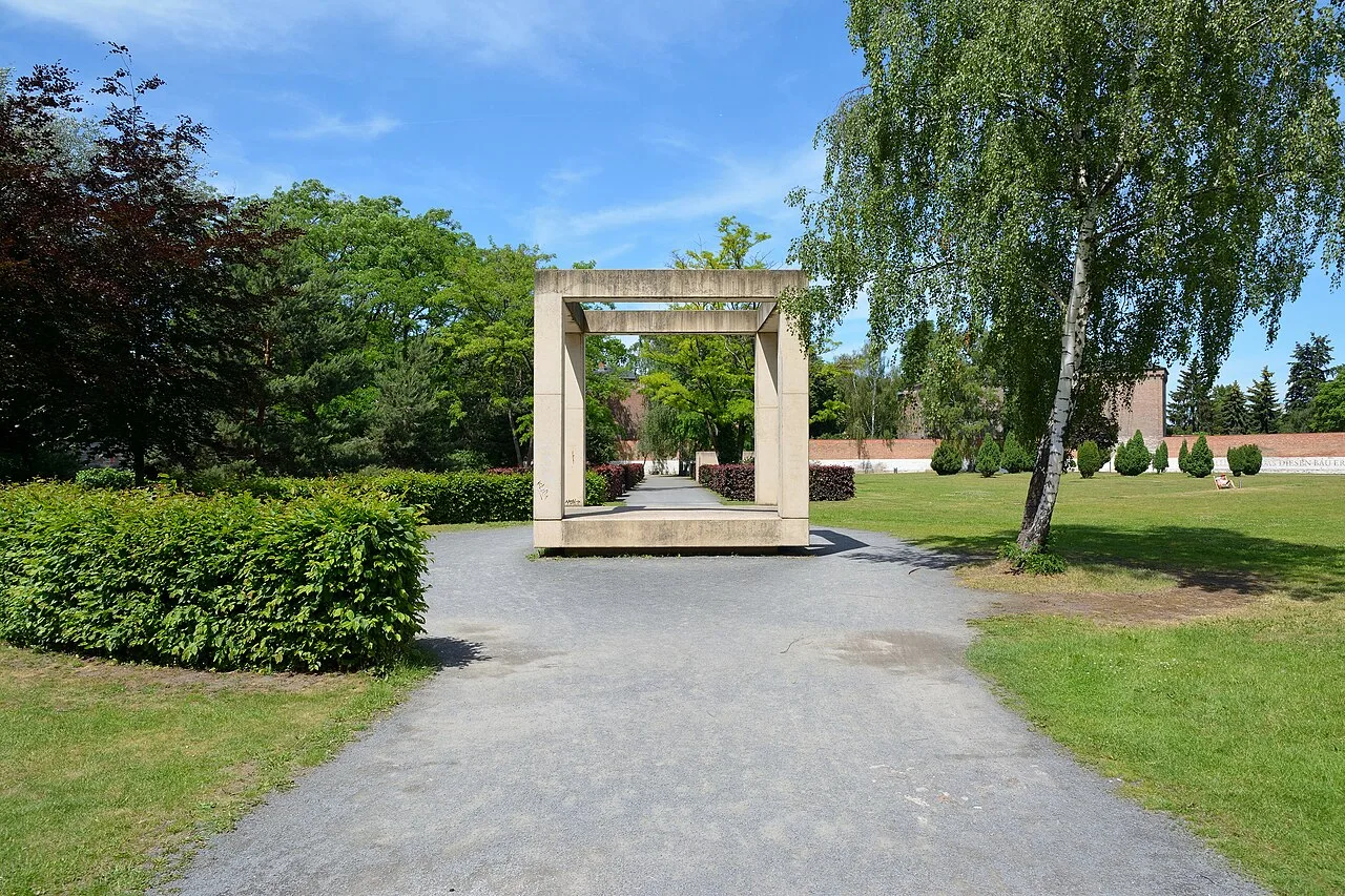 Cover image for Germany: Neo-Nazi Prison Transfer Raises Concerns