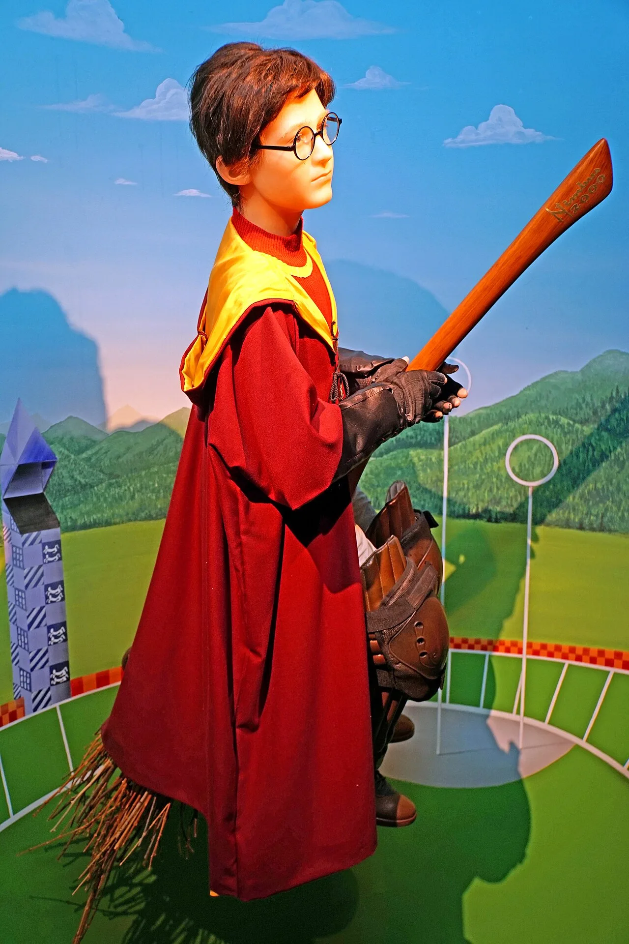 Cover image for Harry Potter Star Speaks Out Against J.K. Rowling's Views