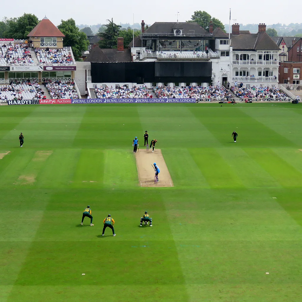 Cover image for Middlesex & Worcs Extend Perfect One-Day Cup Starts