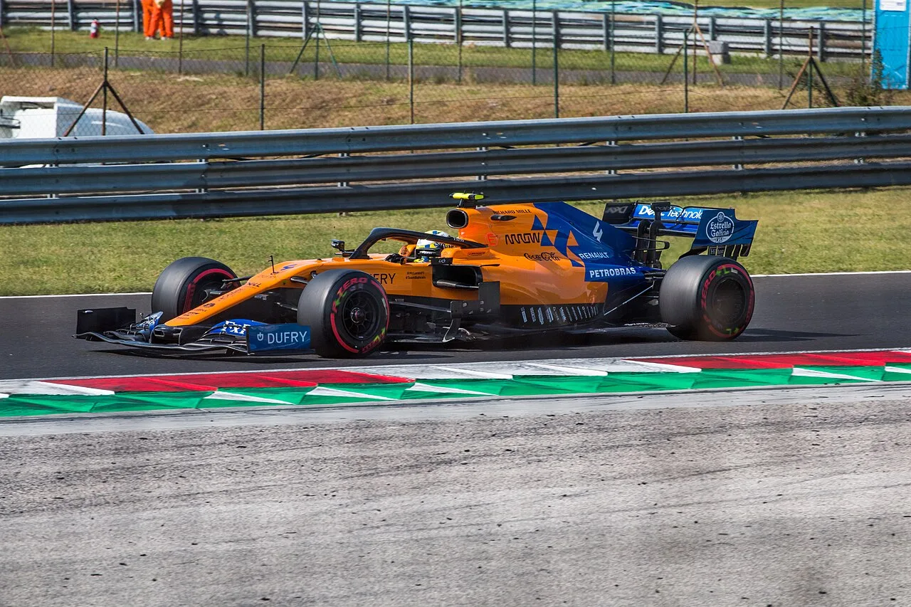Cover image for Norris Leads the Pack in Hungary