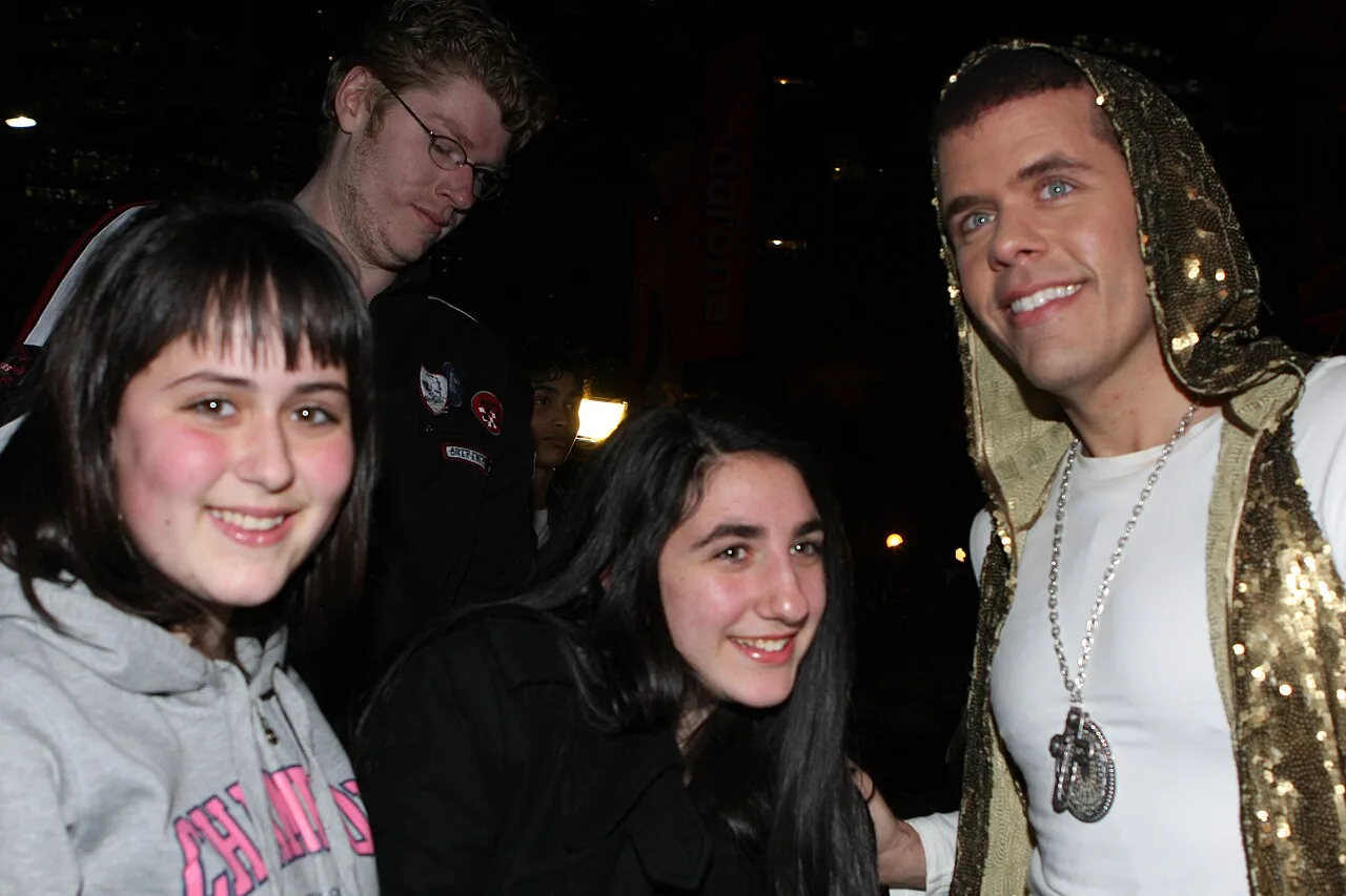 Cover image for Perez Hilton Hospitalized