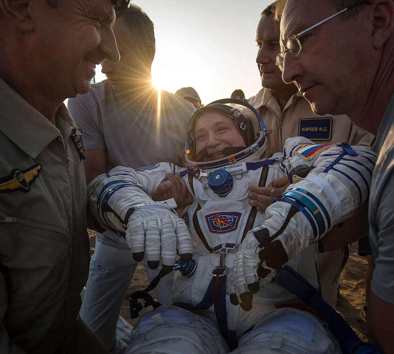 Cover image for Russian Soyuz Returns Home