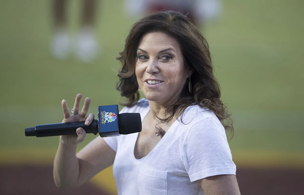 Cover image for Tafoya Wins GOP Senate Nomination
