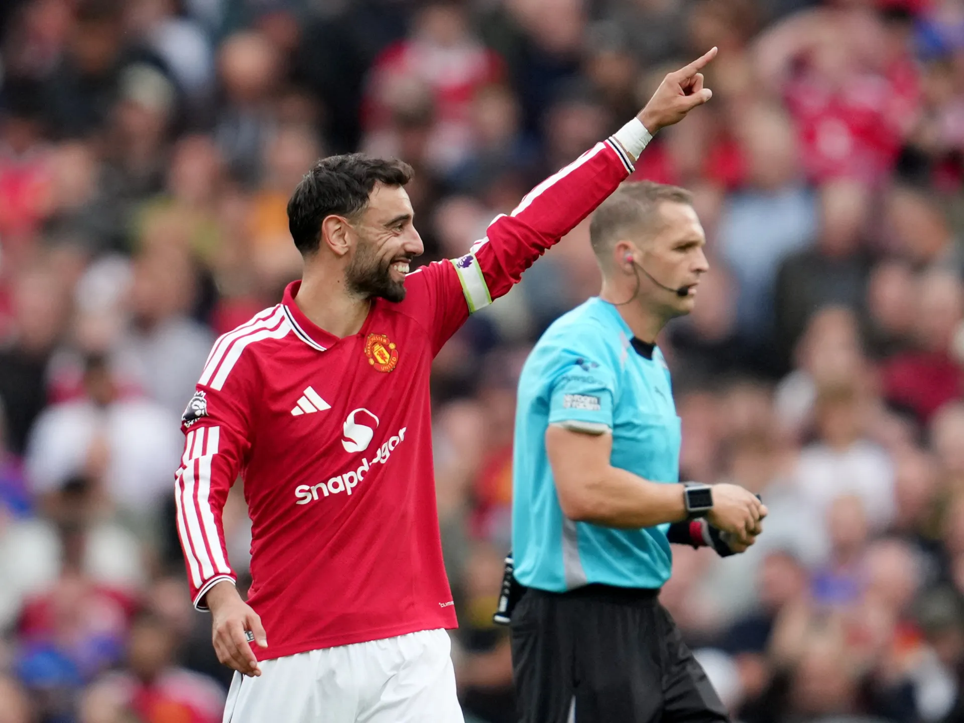 Live Manchester Derby: United vs City Premier League Showdown