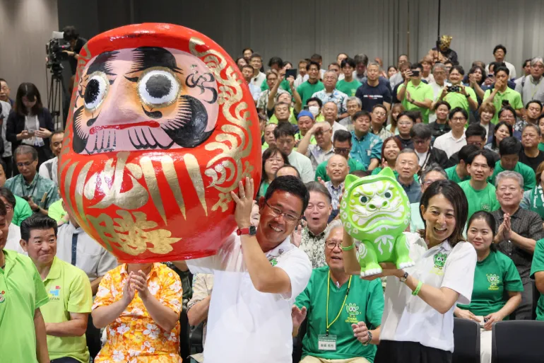Japanese PM‑backed Candidate Wins Okinawa Gubernatorial Race