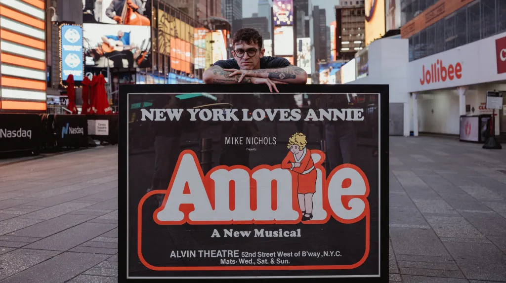 Annie Returns to Broadway in 2027 Under Sam Pinkleton’s Direction