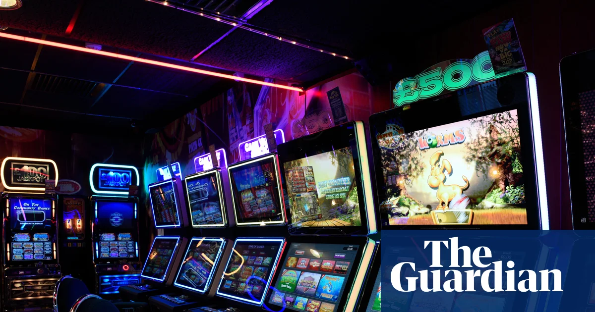Peers urge UK to ban gambling ads in tobacco style crackdown
