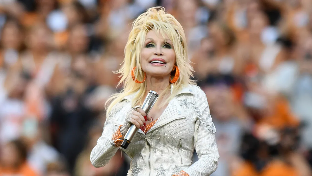Dolly Parton Posthumously Accepts Americana Lifetime Achievement Award