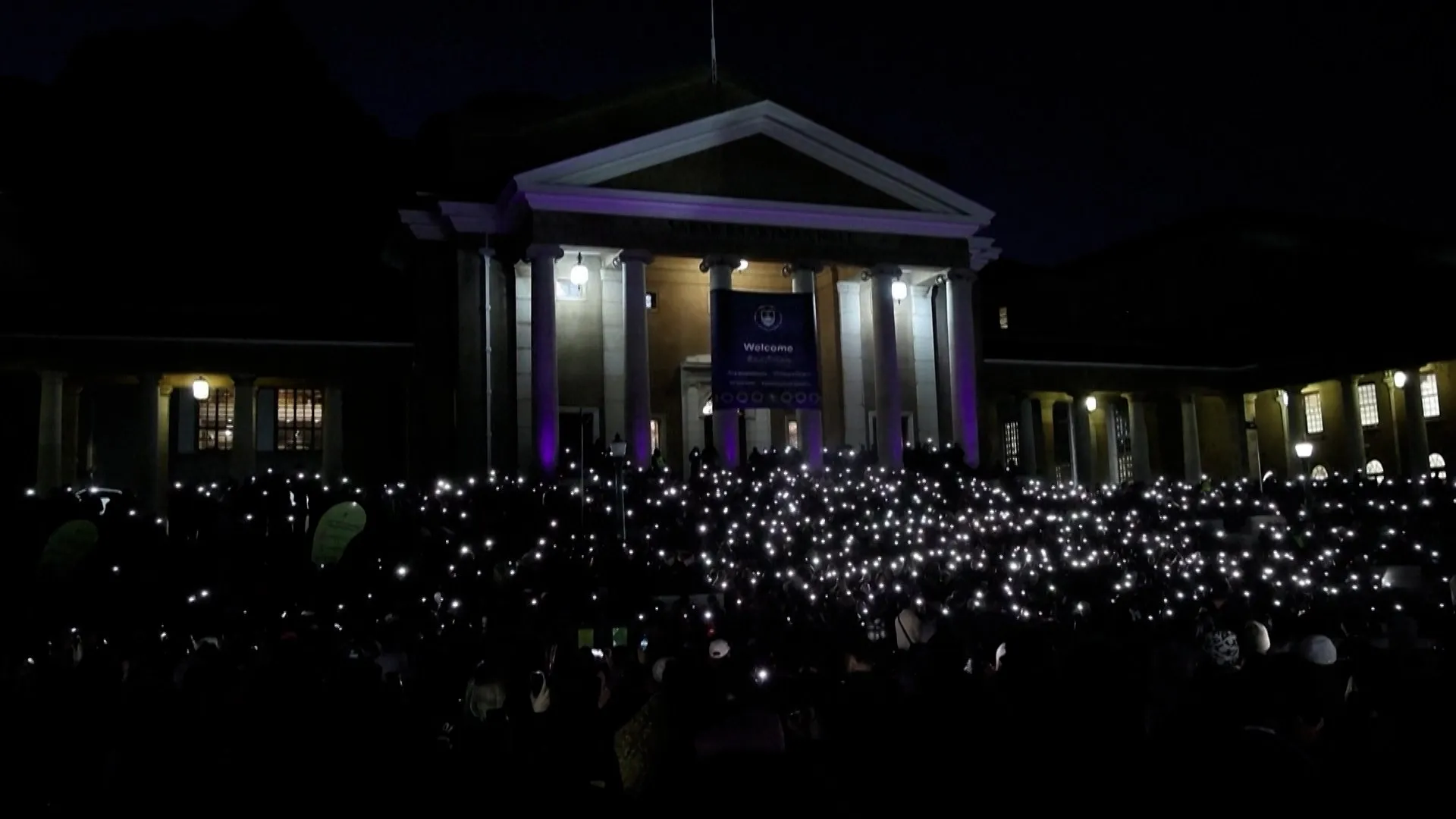 South Africans Demand Action at Massive Femicide Vigil in Cape Town