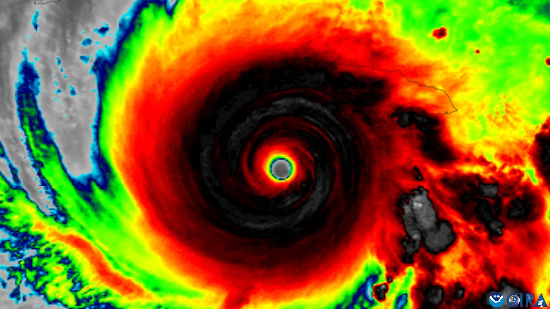 Hurricane Hunters Identify Four Early Signals of Storm Strengthening