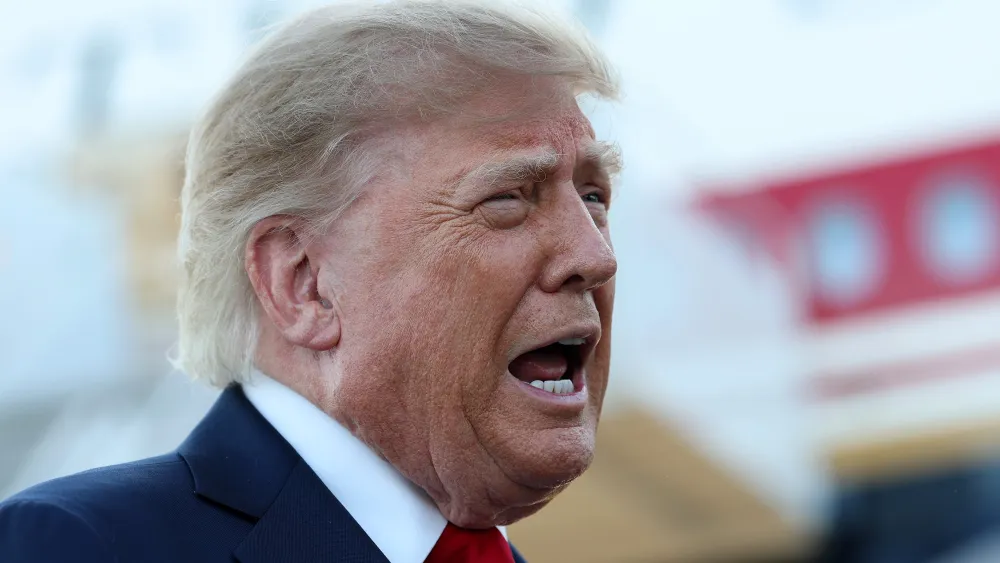Major TV Networks Suspend White House Pool Coverage in Protest of Trump’s CNN Ban